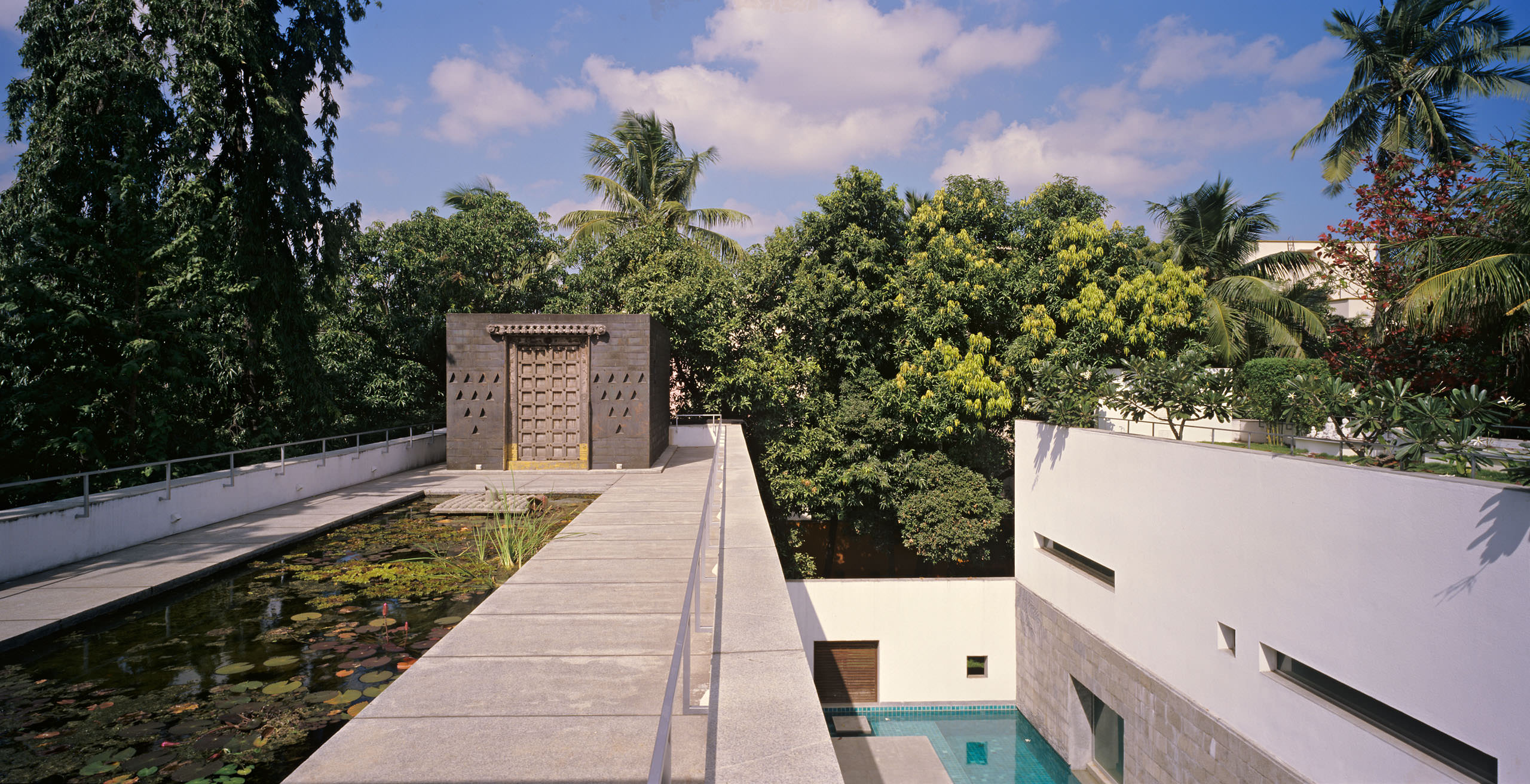 hl08044 · RMA shah house